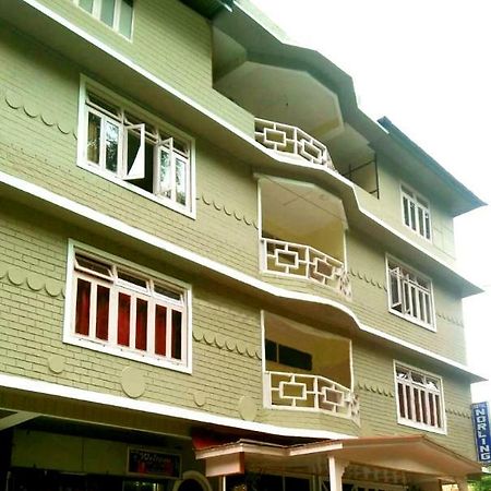 Norling Retreat Hotel Pelling Kültér fotó