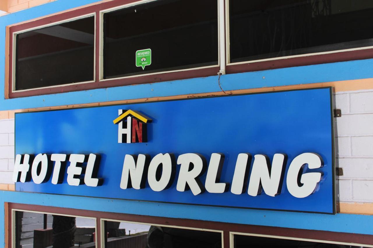 Norling Retreat Hotel Pelling Kültér fotó